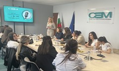 студенти-от-катедра-медии-и-обществени-комуникации-посетиха-съвета-за-електронни
